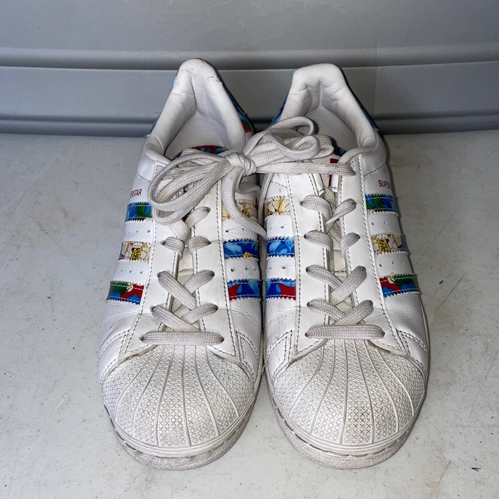 Adidas Superstar Originals Floral 3 Stripe, Unisex 6.5***reduced shipping***